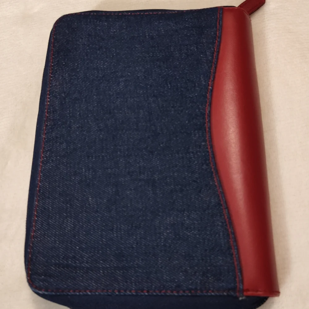 Vintage! Cambridge Zippered Planner